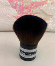 Load image into Gallery viewer, Travel Makeup Kabuki Brush
